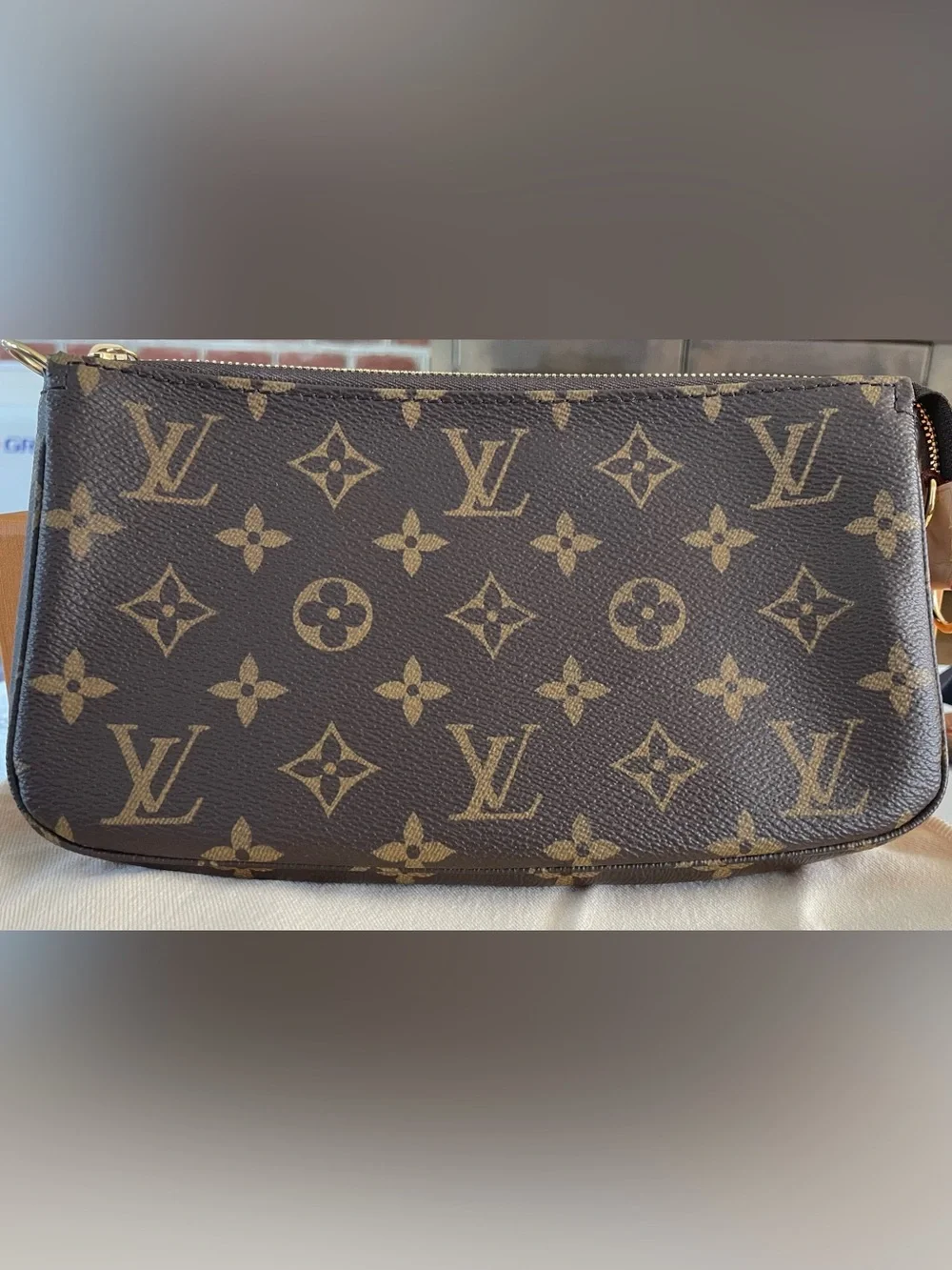 Louis Vuitton Pochette Accessoires M82766 Monogram Chain Strap Full Set